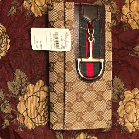 Gucci Handbags - Authentic brand new Gucci wallet